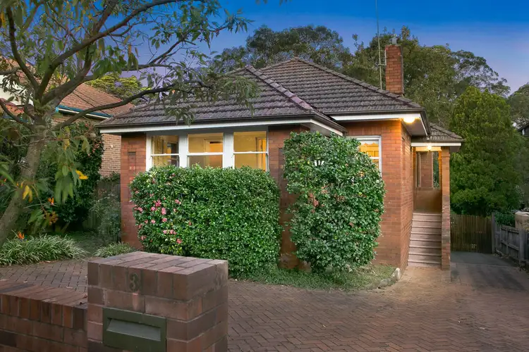 3 Stratford Ave, Denistone NSW 2114