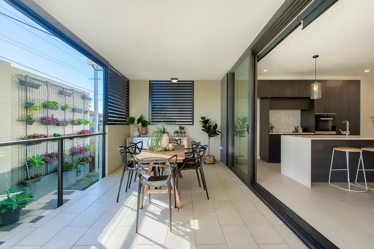 Second view of Homely apartment listing, 1/61 Kent Street, Hamilton QLD 4007