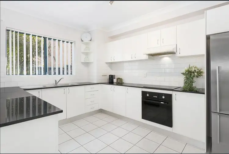 3/10 Toms Lane, Engadine NSW 2233