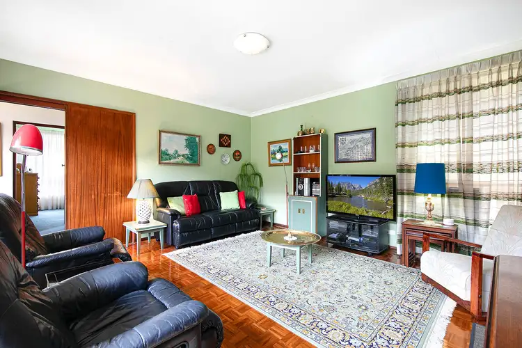 Fifth view of Homely house listing, 4 Cashel Crescent, Killarney Heights NSW 2087