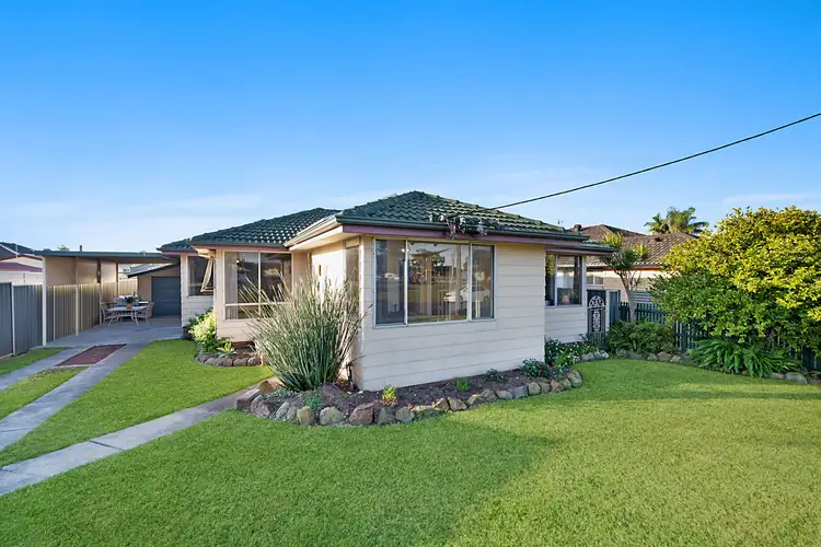 Second view of Homely house listing, 32 Swallow Avenue, Woodberry NSW 2322