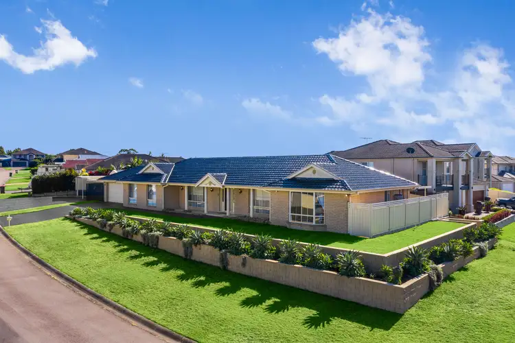 13 Drayton Crescent, Thornton NSW 2322