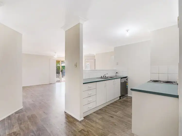 Seventh view of Homely house listing, 7 Chanak Close, Point Vernon QLD 4655