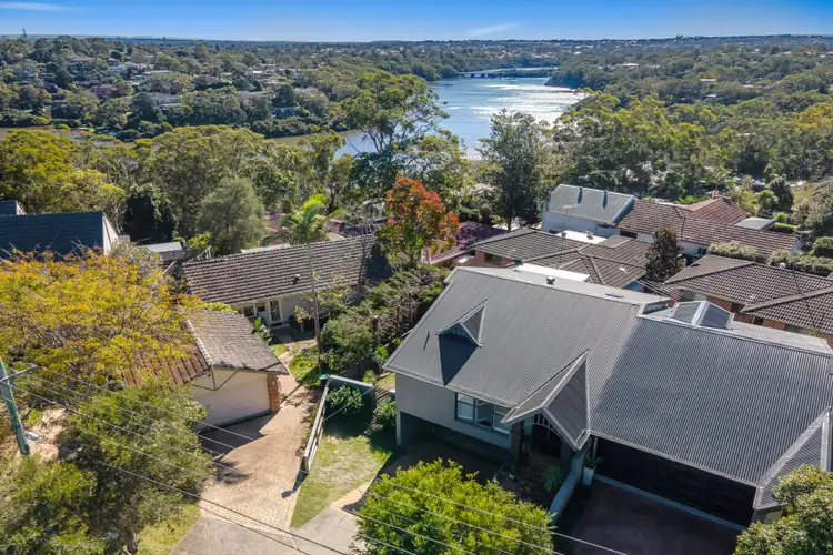 1/2B Cypress Drive, Lugarno NSW 2210