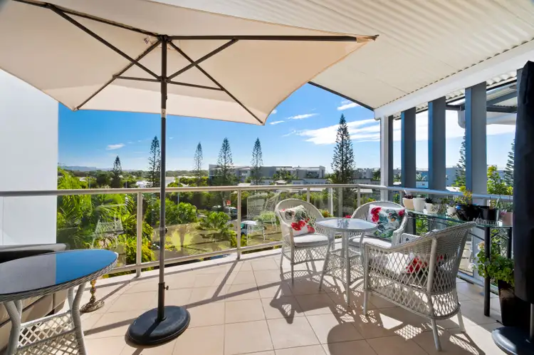 62/10 Grand Parade, Kawana Island QLD 4575
