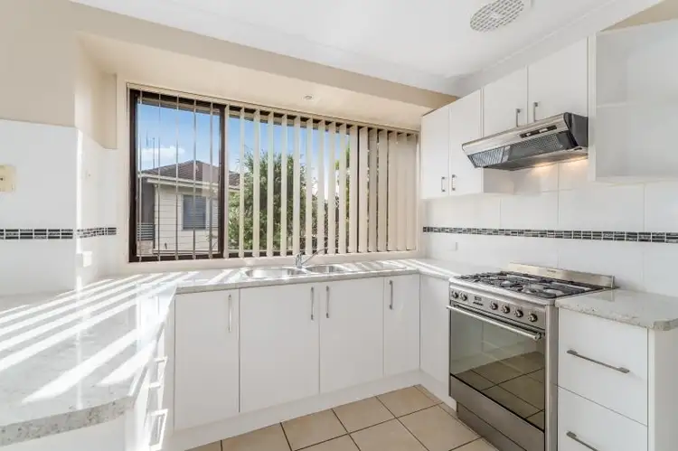 Second view of Homely house listing, 6 Barlow Close, Thornton NSW 2322