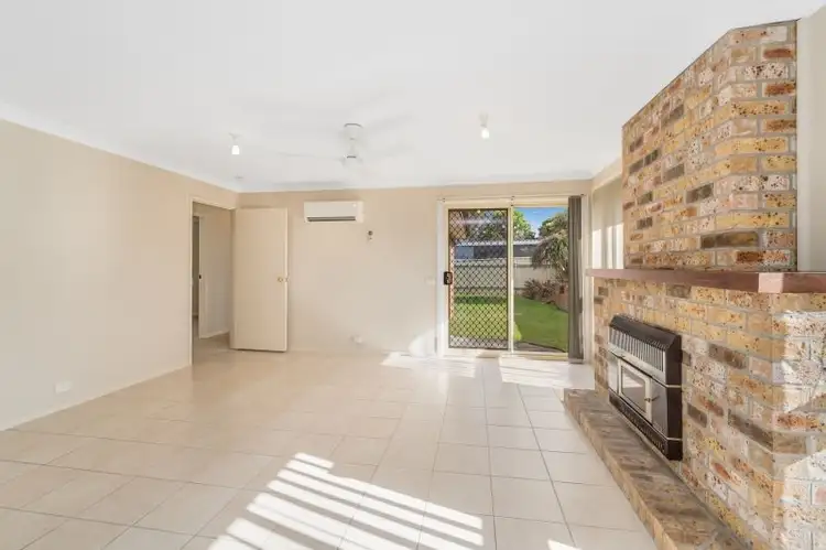Third view of Homely house listing, 6 Barlow Close, Thornton NSW 2322