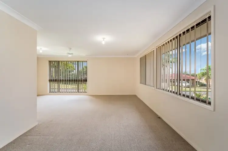Fifth view of Homely house listing, 6 Barlow Close, Thornton NSW 2322