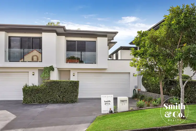 2/9 Clinton Street, Labrador QLD 4215