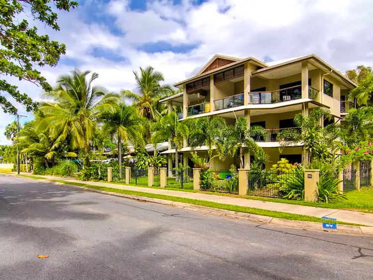5/69 Sims Esplanade, Yorkeys Knob QLD 4878