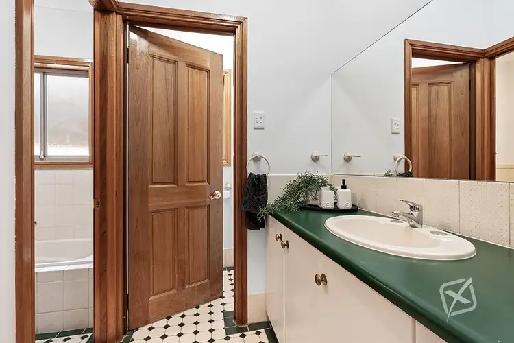 Fifth view of Homely house listing, 18 Greenridge Court, Wynn Vale SA 5127