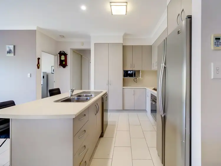 Sixth view of Homely house listing, 32 Magellan Cct, Urraween QLD 4655