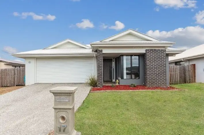 17 Monarch Street, Rosewood QLD 4340