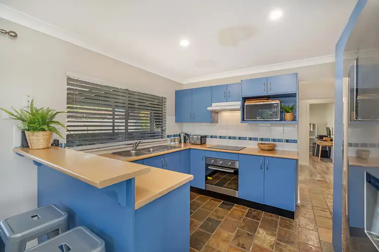 Fifth view of Homely house listing, 8 Barlow Close, Thornton NSW 2322