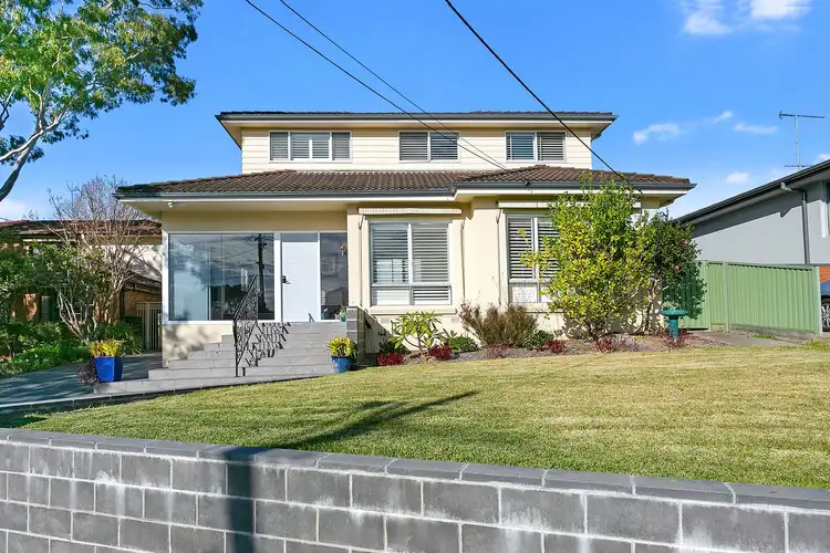 12 Tinakill Avenue, Engadine NSW 2233