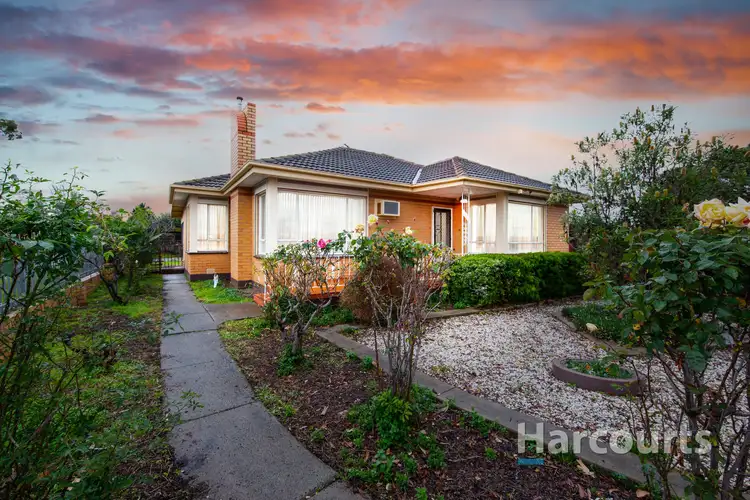 30 Rhodes Street, St Albans VIC 3021