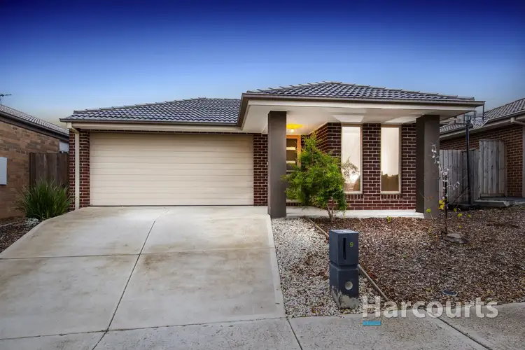 9 Landing Avenue, Doreen VIC 3754