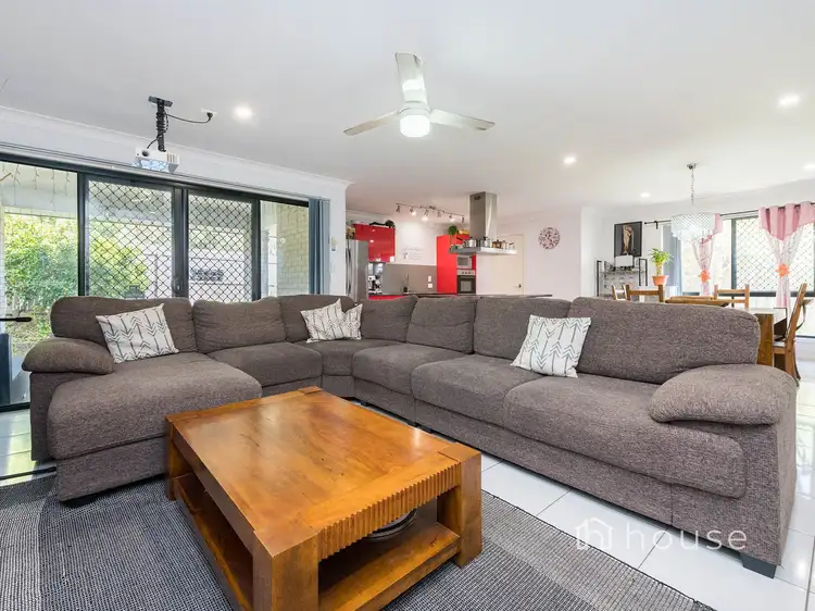 Second view of Homely house listing, 9/3-5 Pine Grove Drive, Crestmead QLD 4132