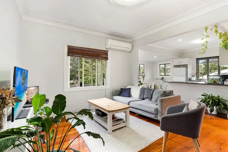 44 Market Street North, Indooroopilly QLD 4068