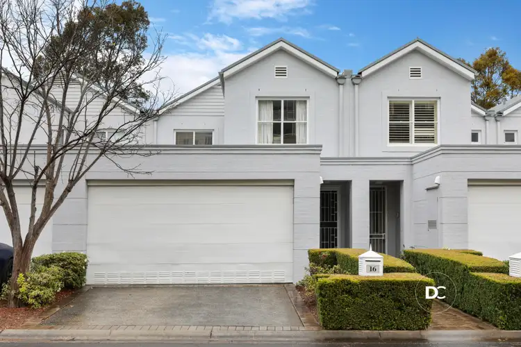 16 Jacaranda Drive, Cabarita NSW 2137