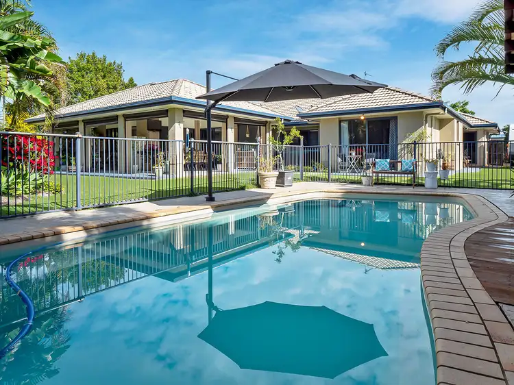 1 Kingston Close, Wondunna QLD 4655