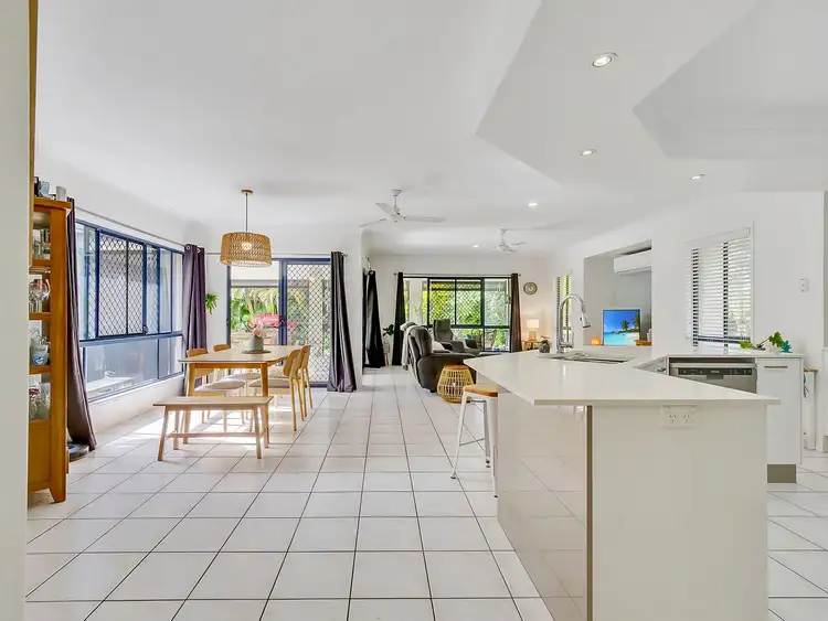 Fourth view of Homely house listing, 1 Kingston Close, Wondunna QLD 4655