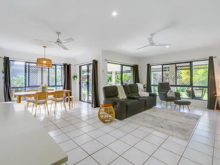 Sixth view of Homely house listing, 1 Kingston Close, Wondunna QLD 4655