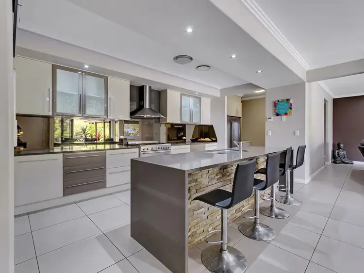 Fourth view of Homely house listing, 2 Elanora Court, Wondunna QLD 4655