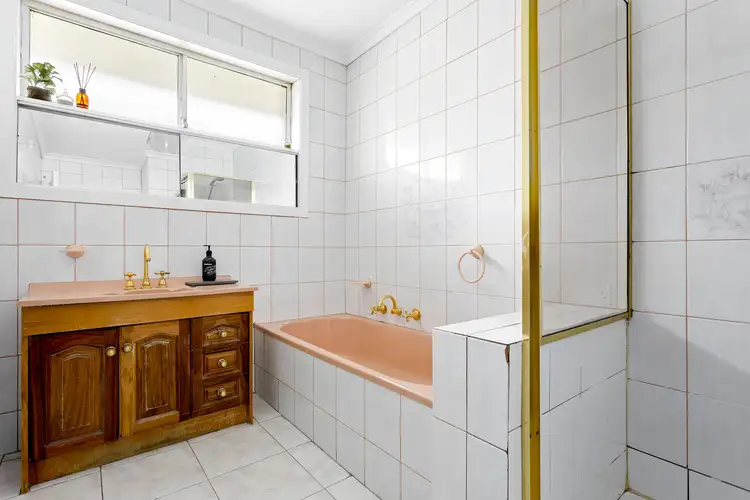 Sixth view of Homely house listing, 118 Prospect Drive, Keilor East VIC 3033