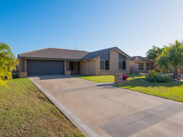 36 Emerald Park Way, Urangan QLD 4655