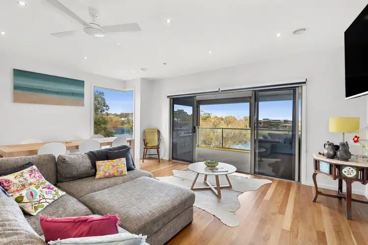 1/16 Riviera Crescent, Ocean Grove VIC 3226