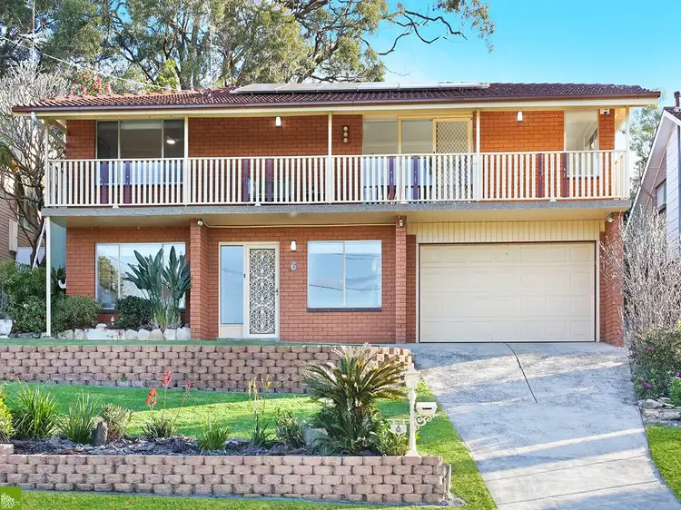 6 McDonough Avenue, Figtree NSW 2525