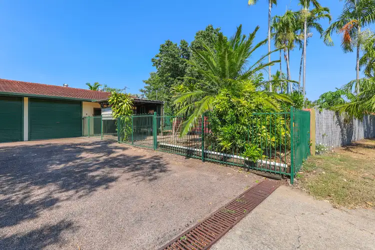 2/16 Grassland Crescent
