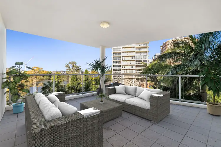 23/8 Dunmore Terrace, Auchenflower QLD 4066