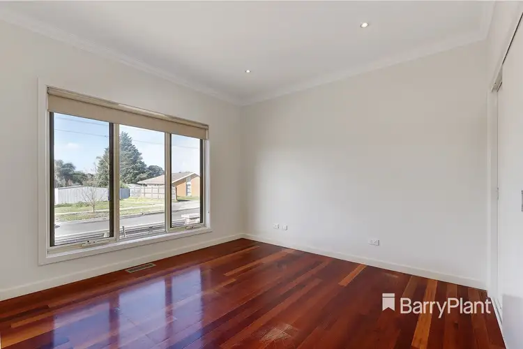 Sixth view of Homely house listing, 2 Dooen Court, Westmeadows VIC 3049