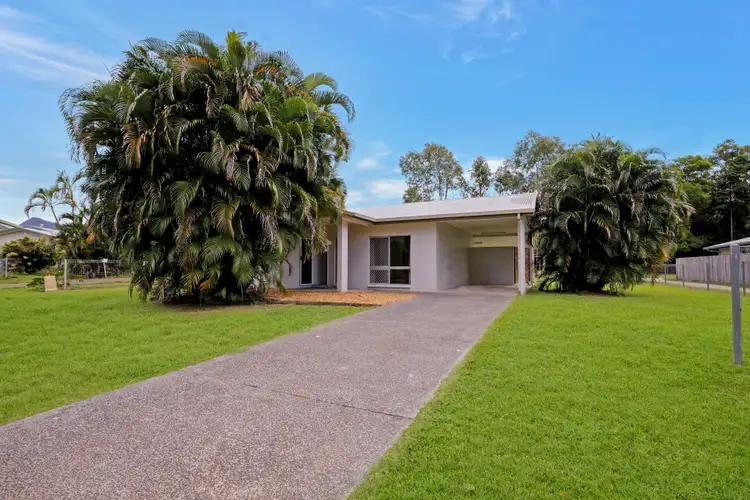 7 Vigilant Close, Bentley Park QLD 4869