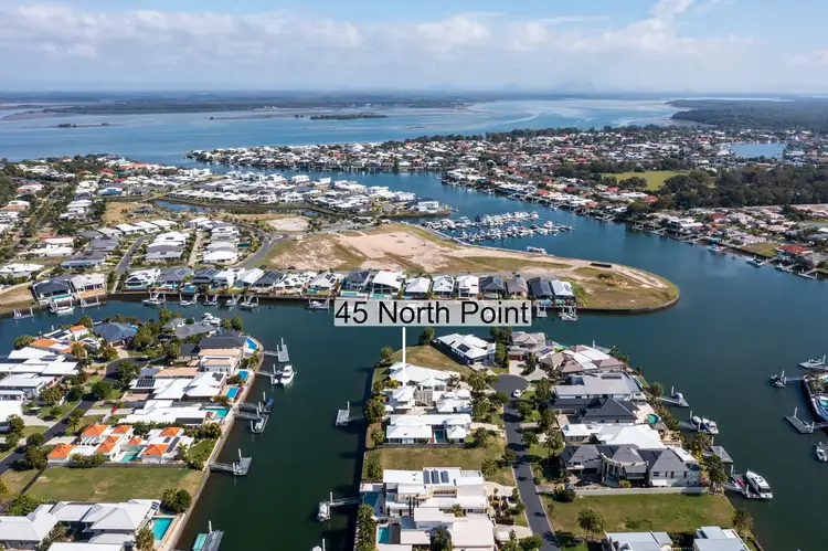 45 North Point, Banksia Beach QLD 4507