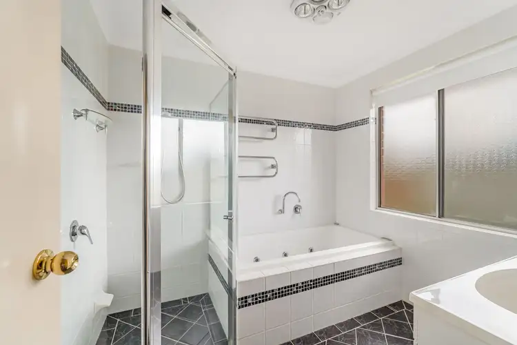 Sixth view of Homely house listing, 6 Barlow Close, Thornton NSW 2322