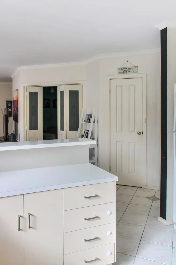 Sixth view of Homely house listing, 10 Fairway Court, Murray Bridge SA 5253