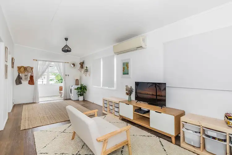 Seventh view of Homely house listing, 37 Twenty Fifth Avenue, Palm Beach QLD 4221