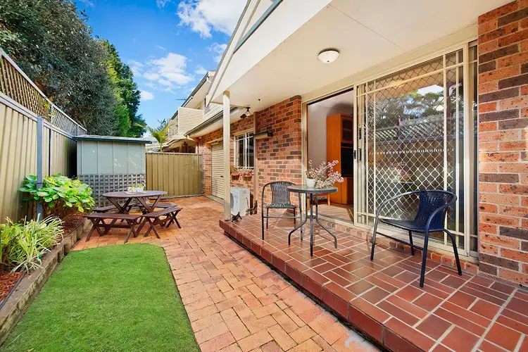 Main view of Homely villa listing, 2/124 Wilson Parade, Heathcote NSW 2233