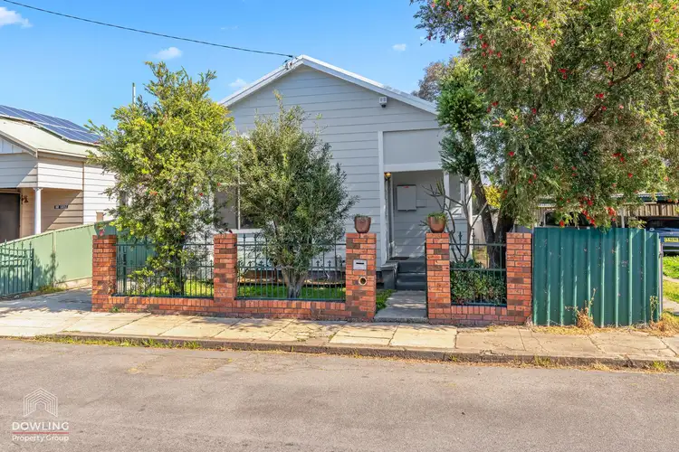 15 Rawson Street, Mayfield NSW 2304