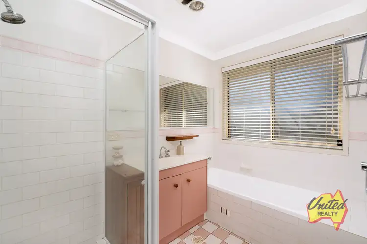 Sixth view of Homely house listing, 4 Casuarina Close, The Oaks NSW 2570