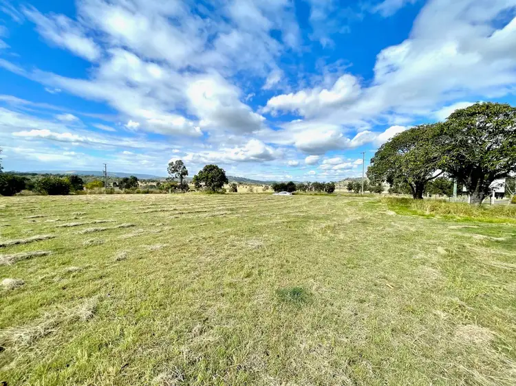 145 Zischke Road, Hatton Vale QLD 4341