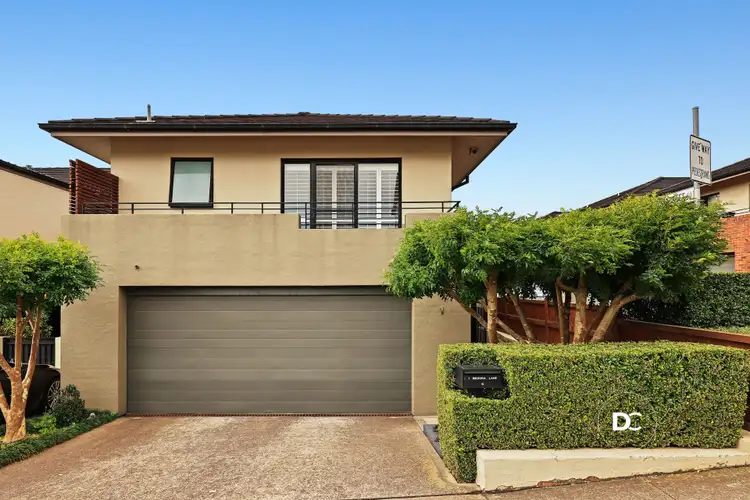 1 Medora Lane, Cabarita NSW 2137