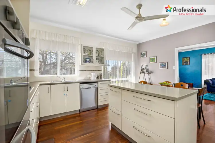 Fifth view of Homely house listing, 25 William Street, Yakamia WA 6330