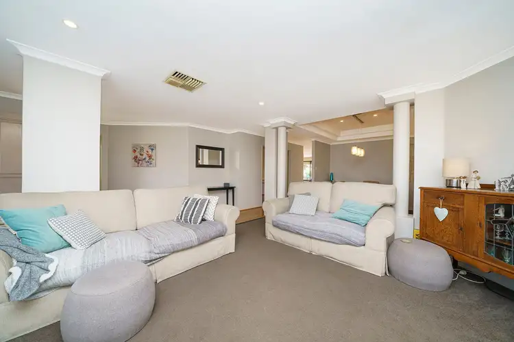 Sixth view of Homely house listing, 4 Kardier Mews, Viveash WA 6056