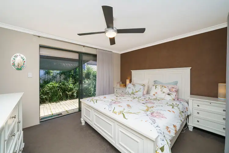 Seventh view of Homely house listing, 4 Kardier Mews, Viveash WA 6056