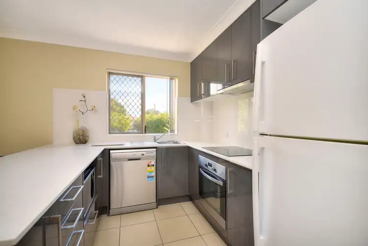 Fourth view of Homely apartment listing, 5/4 Sykes Court, Southport QLD 4215