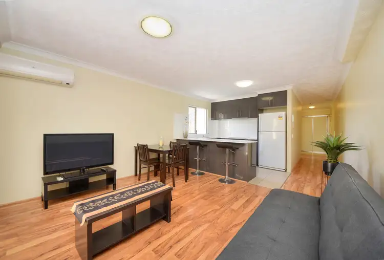 Fifth view of Homely apartment listing, 5/4 Sykes Court, Southport QLD 4215